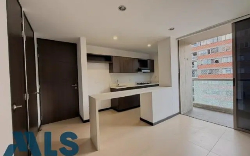 Apartamento en Medellín en Altos del Poblado