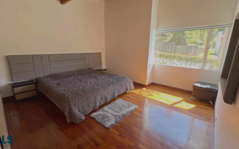 Casa en Envigado en Alto de las Palmas