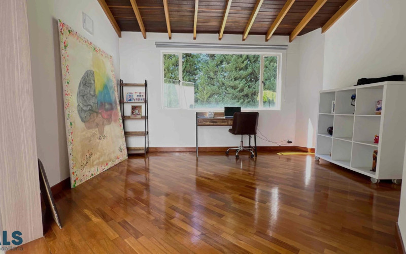Casa en Envigado en Alto de las Palmas