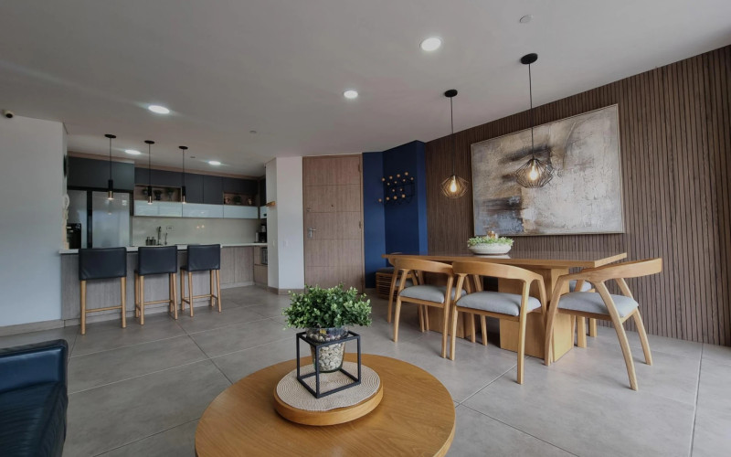 Apartamento en Envigado en Loma de los Mesa