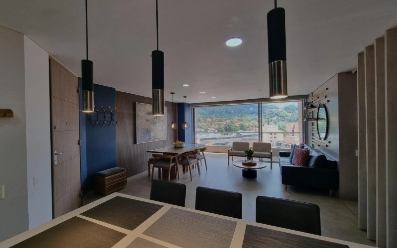Apartamento en Envigado en Loma de los Mesa