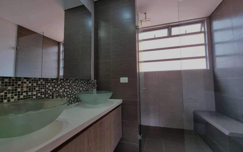 Apartamento en Envigado en Loma de los Mesa
