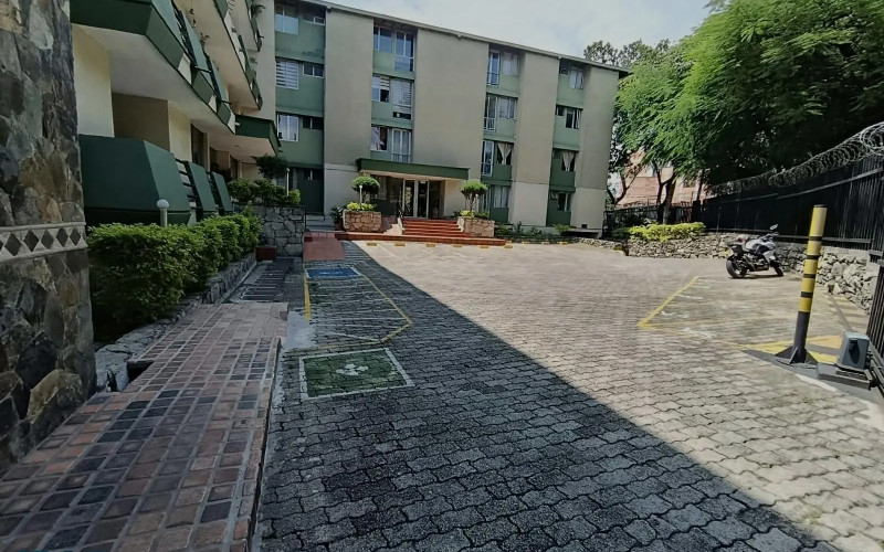 Apartamento en Medellín en Los Colores