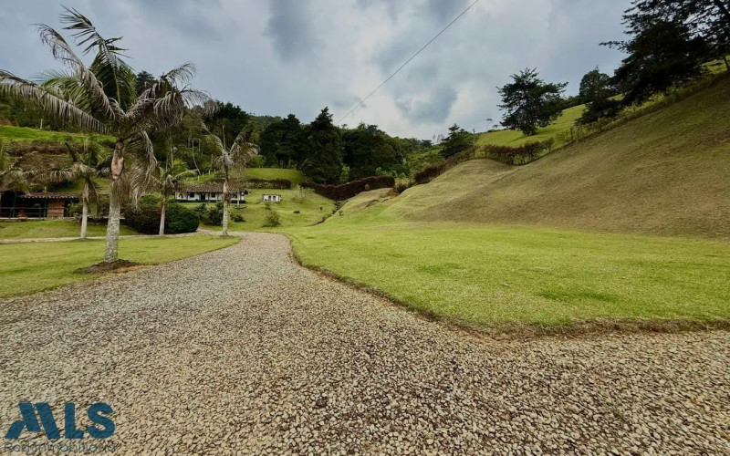 Finca Recreativa en Rionegro en V. Yarumal