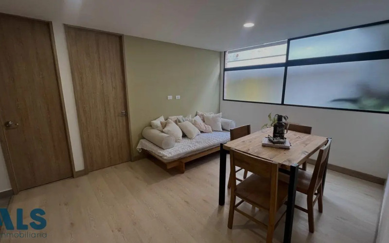 Apartamento en El Retiro en Puro Cuero