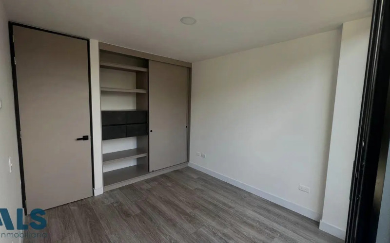 Apartamento en El Retiro en Puro Cuero
