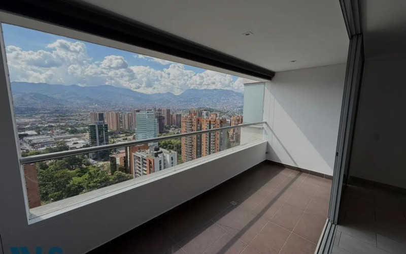 Apartamento en Medellín en Castropol