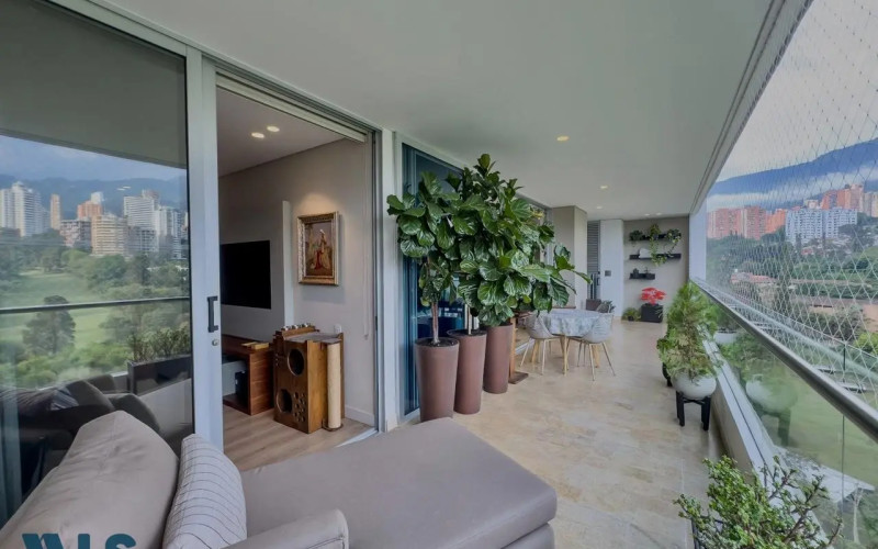 Apartamento en Medellín en El Campestre