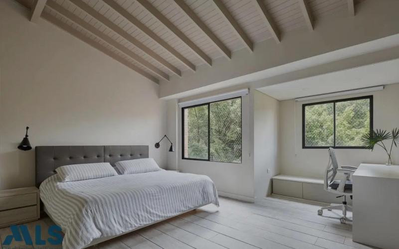 Apartamento en Medellín en El Campestre