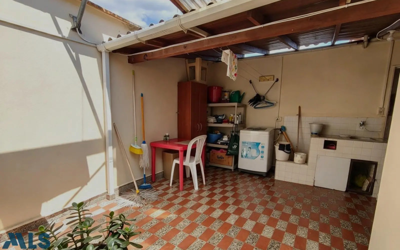 Casa en Medellín en El Danubio