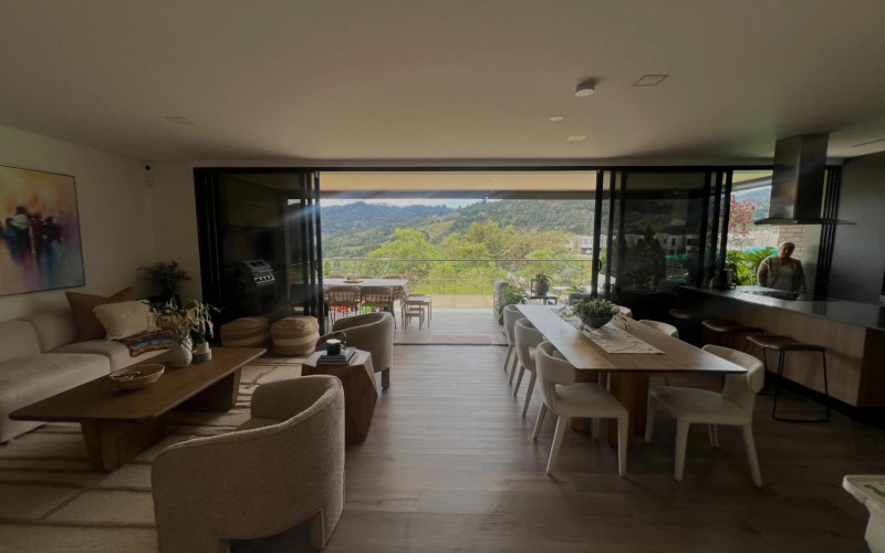 Casa en Rionegro en V. Sajonia