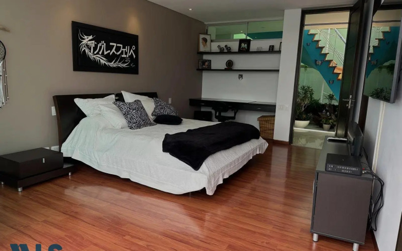 Casa en Medellín en Altos del Poblado