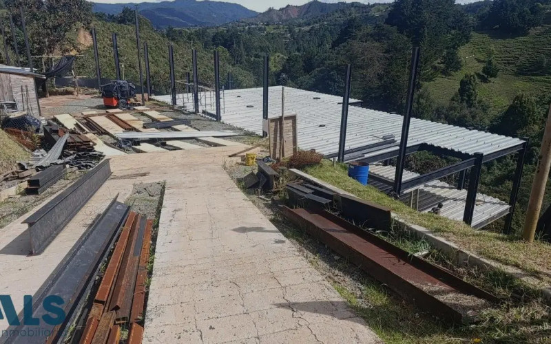 Lote Residencial en El Retiro en Pantanillo