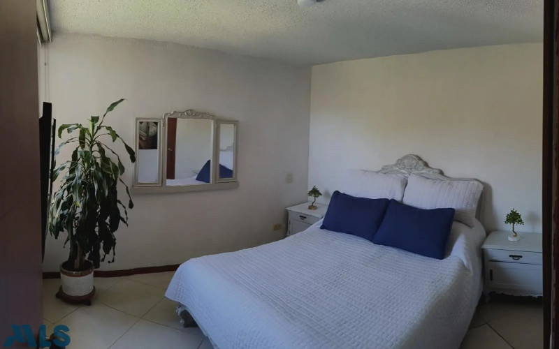Apartamento en Medellín en Loma del Indio