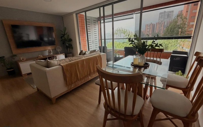 Apartamento en Envigado en Loma de Las Brujas