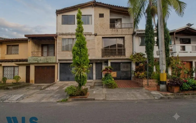 Casa en Medellín en Almerí­a