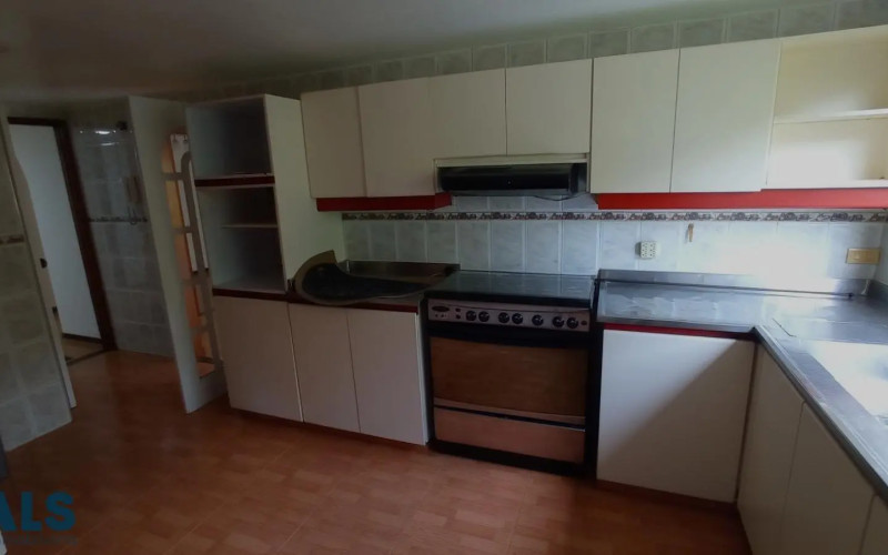 Apartamento en Medellín en Oviedo