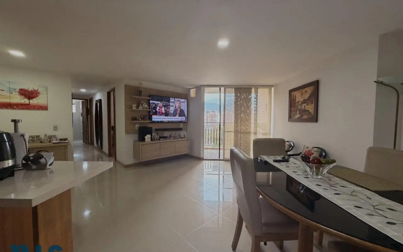 Apartamento en Sabaneta en Las Lomitas