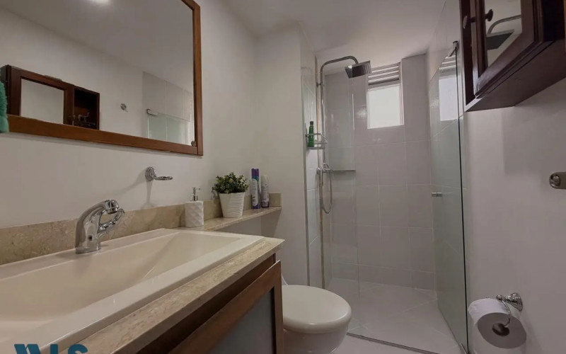 Apartamento en Sabaneta en Las Lomitas