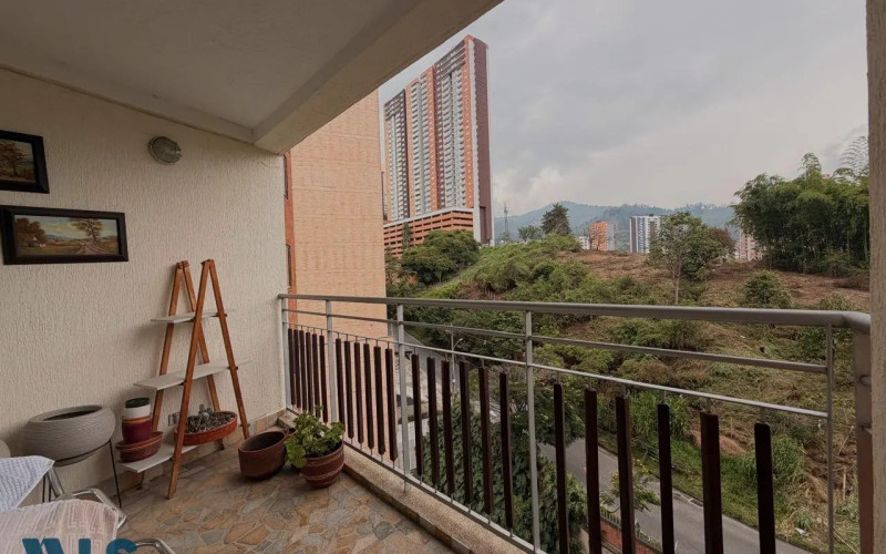 Apartamento en Sabaneta en Las Lomitas