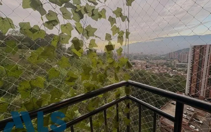 Apartamento en Medellín en Calasanz