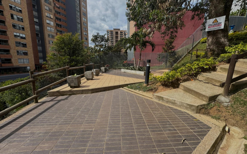 Apartamento en Envigado en Loma de Las Brujas