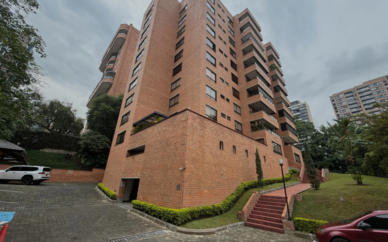 Apartamento en Medellín en Lalinde