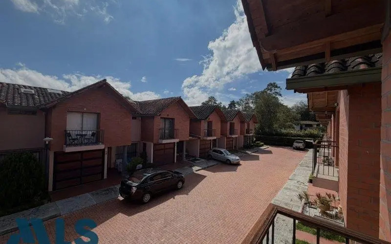 Casa en Rionegro en V. Gualanday