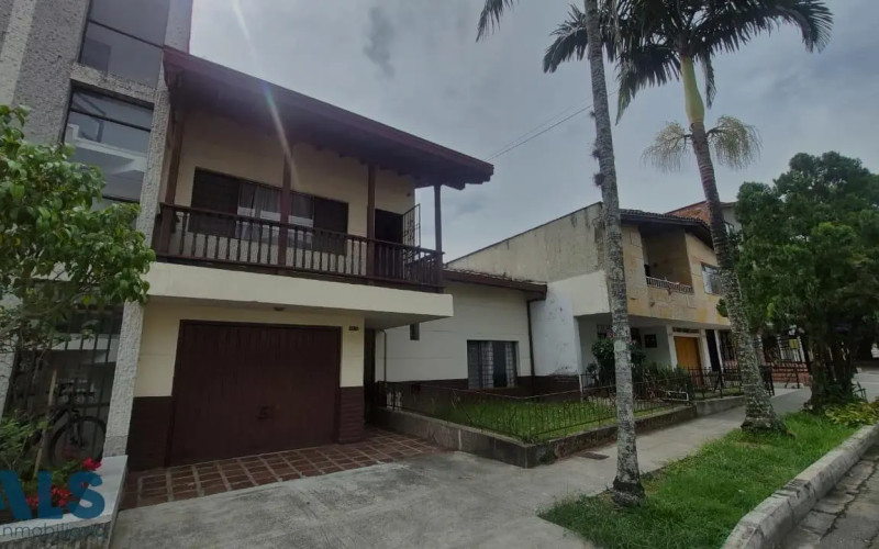 Casa en Medellín en El Danubio