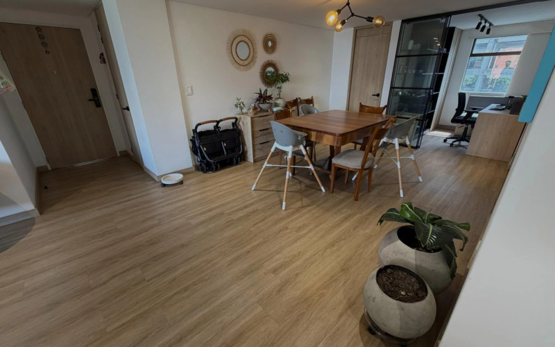 Apartamento en Medellín en Loma de los Parra