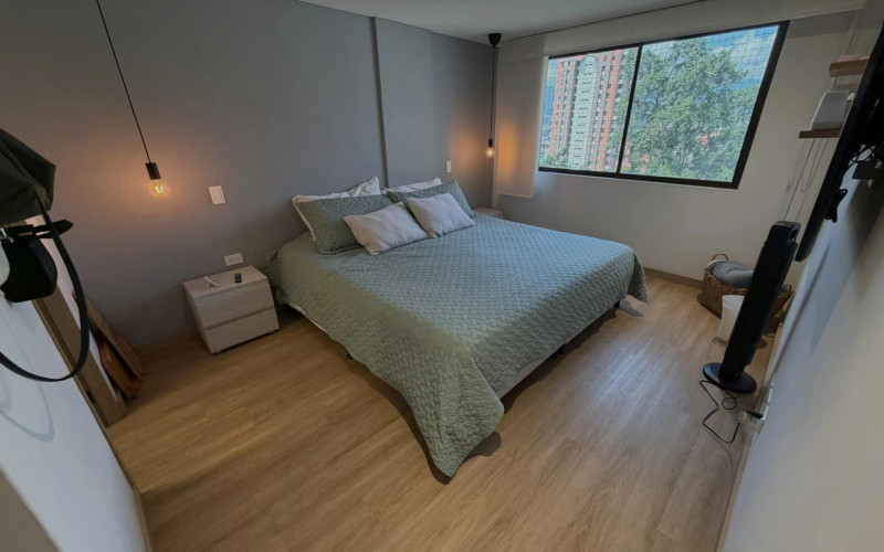 Apartamento en Medellín en Loma de los Parra