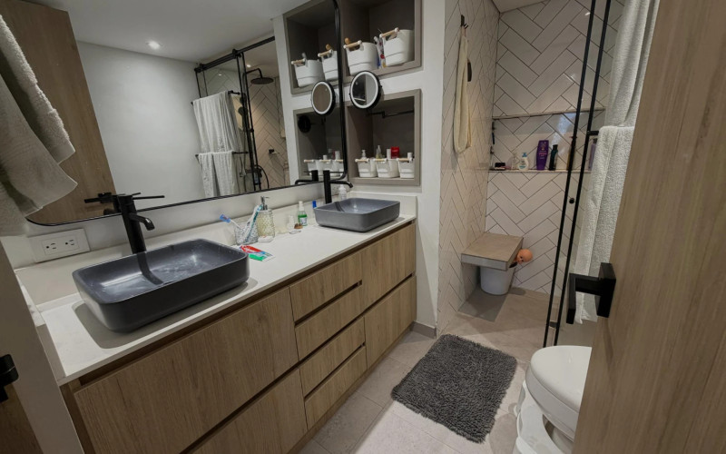 Apartamento en Medellín en Loma de los Parra