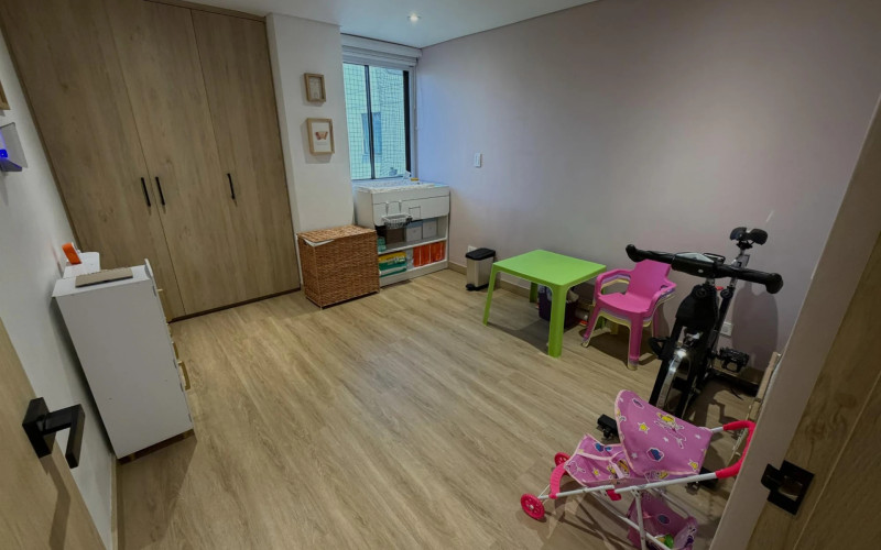 Apartamento en Medellín en Loma de los Parra