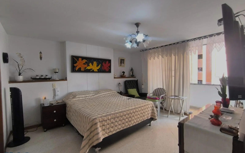 Apartamento en Medellín en Laureles