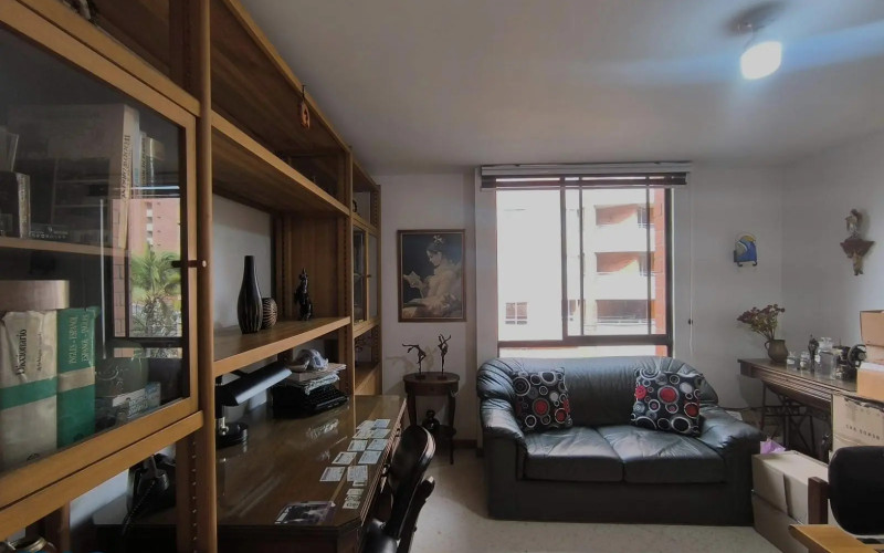 Apartamento en Medellín en Laureles