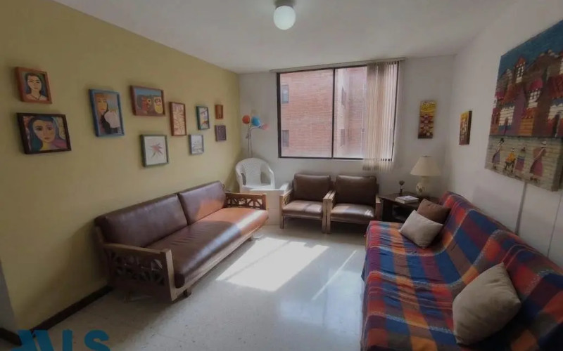 Apartamento en Medellín en Laureles